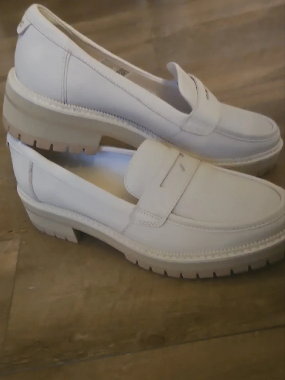 Toms tom loafers